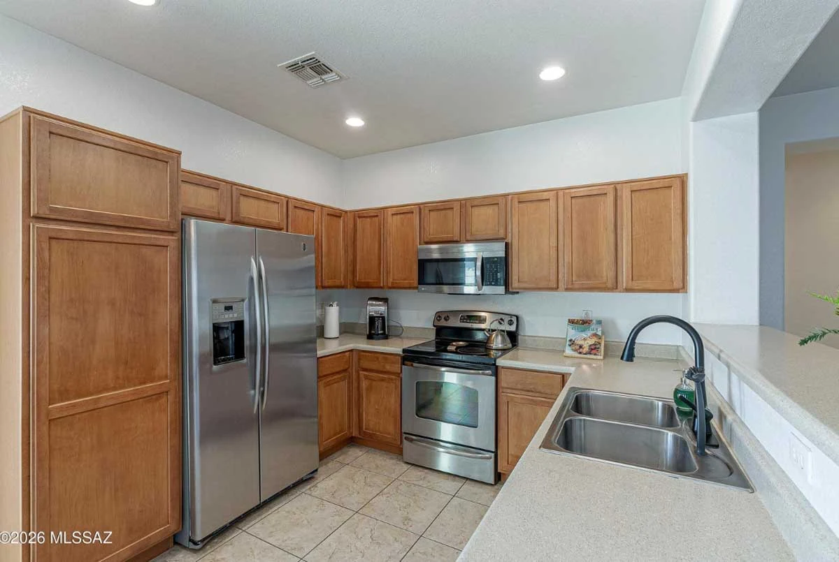Kitchen view of 21163 E Treasure Road property, by Edgar Huerta Real Estate Agent in Tucson